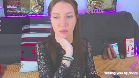 Snapshot of alexa_stoun chatting on January 12, 1:37 pm Alexa online show from January 12, 1:37 pm