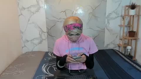 alexa_torres04 online show from June 28, 7:20 pm