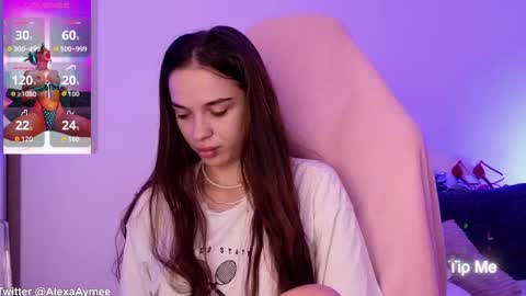 Snapshot of alexaaimee chatting on October 13, 7:47 pm Alexa online show from October 13, 7:47 pm
