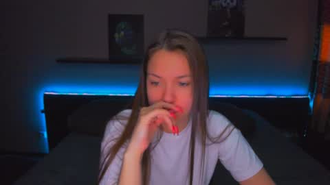 angel online show from March 31, 1:07 am