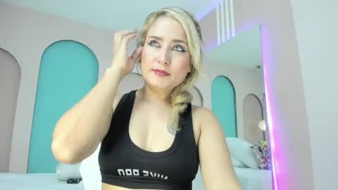 alexacoldd online show from May 26, 3:08 pm