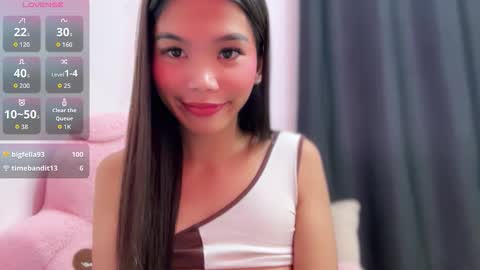 Snapshot of alexaloove chatting on March 7, 10:45 am alexa online show from March 7, 10:45 am