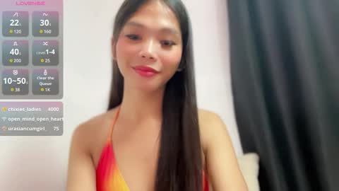 Snapshot of alexaloove chatting on March 15, 11:22 pm alexa online show from March 15, 11:22 pm