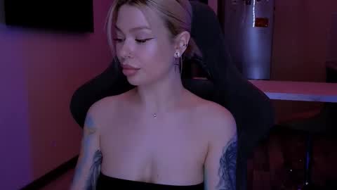 Alexa Mason online show from January 11, 2:16 am