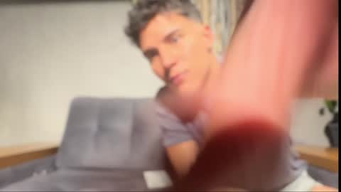 Snapshot of alexanddani chatting on January 8, 1:00 am Alex Dani online show from January 8, 1:00 am