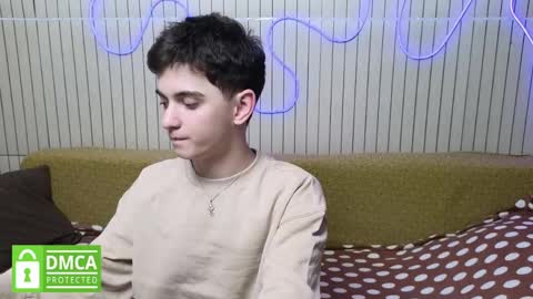Snapshot of alexander_18_xxl chatting on May 27, 5:21 pm Alexander online show from May 27, 5:21 pm