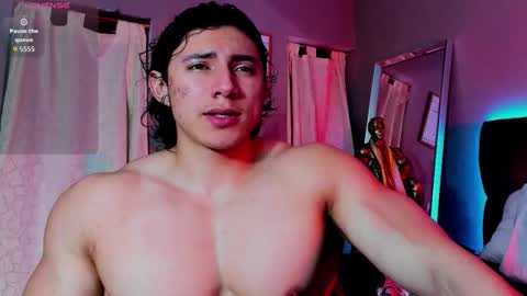 Snapshot of alexander_classy chatting on February 17, 3:47 am Alex online show from February 17, 3:47 am