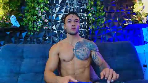 Alex Collin online show from July 29, 11:30 am