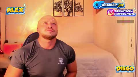 Alexander Jaz online show from April 20, 8:17 am