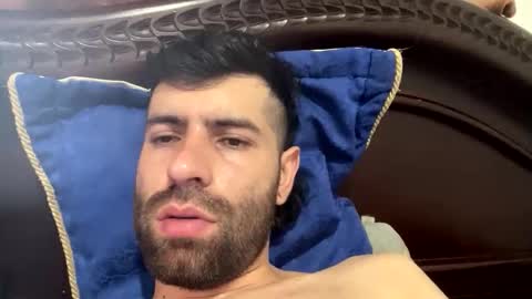 Snapshot of alexanderortizjeffer chatting on November 6, 1:34 pm alexanderortizjeffer online show from November 6, 1:34 pm