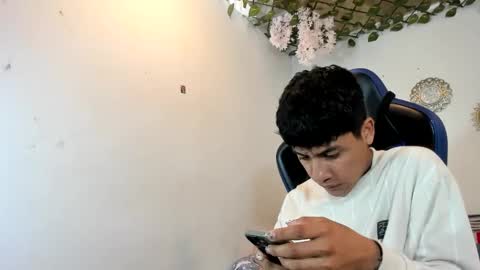 chicos hot online show from October 20, 1:22 pm