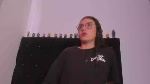 Snapshot of alexandra_clauss chatting on June 23, 7:45 pm alexandra clauss online show from June 23, 7:45 pm