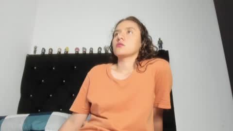 Snapshot of alexandra_clauss chatting on July 11, 11:17 pm alexandra clauss online show from July 11, 11:17 pm