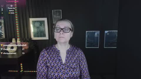 Snapshot of alexandra_kind chatting on March 7, 7:41 am Alexandra online show from March 7, 7:41 am