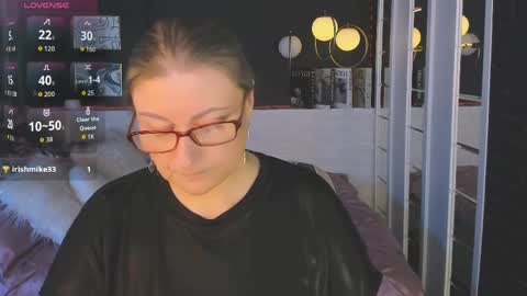 Alexandra online show from April 4, 6:05 pm