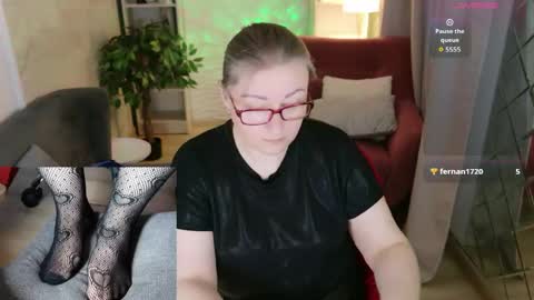 Alexandra online show from May 26, 2:24 pm