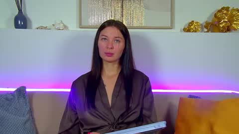 Snapshot of alexandrabloom chatting on September 17, 6:20 pm AlexandraBloom online show from September 17, 6:20 pm