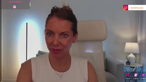 Snapshot of alexandraforyou chatting on November 1, 2:30 pm alexandraforyou online show from November 1, 2:30 pm