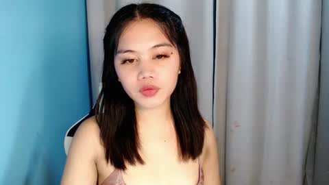 Andrea online show from April 4, 11:02 pm