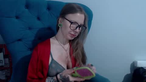 Alexandra online show from February 7, 6:45 am