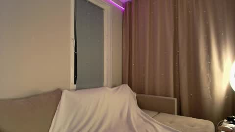 Snapshot of alexandro_princes chatting on February 20, 4:18 pm Alex online show from February 20, 4:18 pm