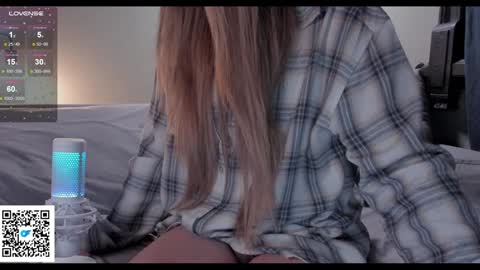 Snapshot of alexashowcum chatting on December 31, 2:08 am Alexa online show from December 31, 2:08 am