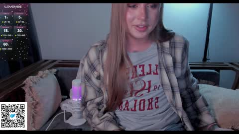 Snapshot of alexashowcum chatting on January 10, 7:32 pm Alexa online show from January 10, 7:32 pm