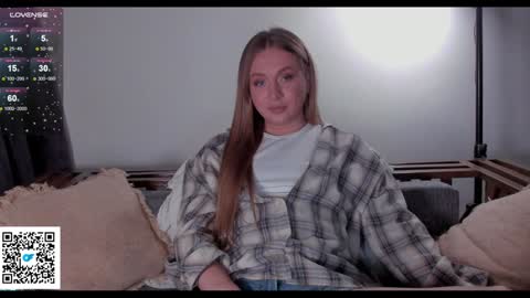 Snapshot of alexashowcum chatting on January 25, 7:49 pm Alexa online show from January 25, 7:49 pm