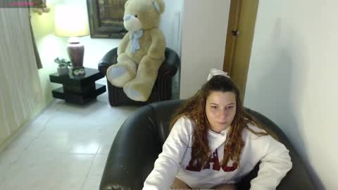 Snapshot of alexatai chatting on June 6, 11:09 pm alexatai online show from June 6, 11:09 pm