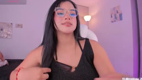 lexandra  online show from September 13, 8:52 pm