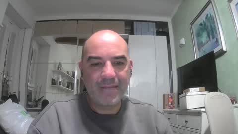 Snapshot of alexct77 chatting on December 14, 1:28 am alexct77 online show from December 14, 1:28 am