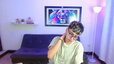 Snapshot of alexcum_18 chatting on March 30, 1:34 pm alex online show from March 30, 1:34 pm