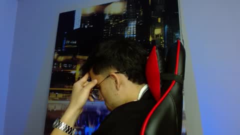 Snapshot of alexgiraldo__ chatting on March 19, 3:16 pm alexgiraldo__ online show from March 19, 3:16 pm