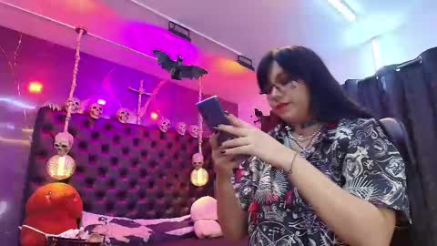 Alex online show from February 18, 6:47 pm