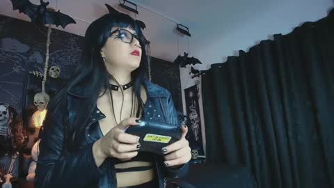 Snapshot of alexhoe_ chatting on March 6, 6:37 pm Alex online show from March 6, 6:37 pm