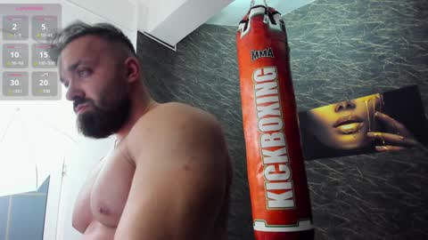 Snapshot of alexhunk09 chatting on December 29, 8:58 pm alexmusclegod online show from December 29, 8:58 pm