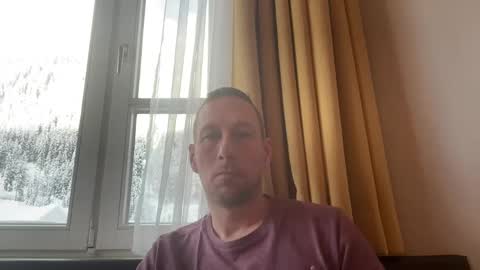 Snapshot of alexhunter4u chatting on December 23, 9:16 am alexhunter4u online show from December 23, 9:16 am