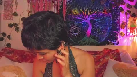 Snapshot of alexiafisher_ chatting on May 15, 1:34 am Alex online show from May 15, 1:34 am