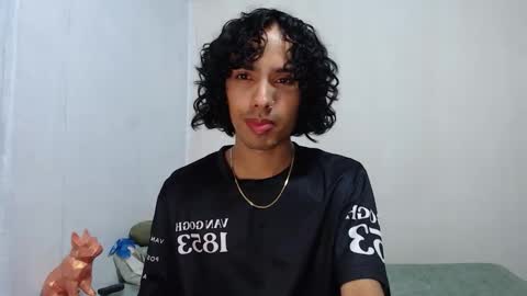 Snapshot of alexis21_ chatting on November 30, 8:51 am Alexis online show from November 30, 8:51 am