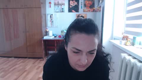 AlexisMillers online show from March 20, 11:37 am