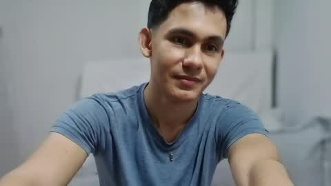 Alexis online show from April 3, 1:25 am