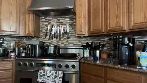 Snapshot of alexispaige06 chatting on February 18, 6:26 pm alexispaige06 online show from February 18, 6:26 pm