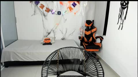 ALEXJ BLACK online show from November 5, 11:21 am