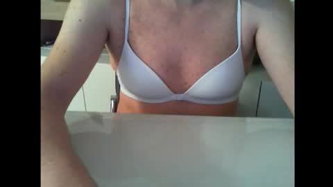 Snapshot of alexja_ganja chatting on February 6, 9:01 am Alexia online show from February 6, 9:01 am