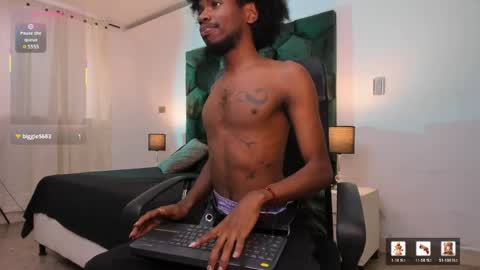 Alex Jaccob online show from April 16, 2:29 pm