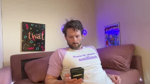 Snapshot of alexmanndickerson chatting on March 17, 7:28 pm Alex Mann online show from March 17, 7:28 pm