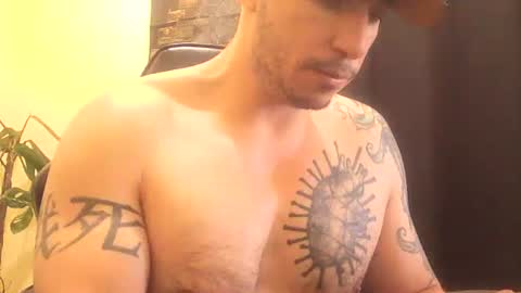 Alexxx online show from April 3, 5:55 pm