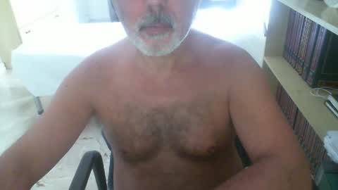 Snapshot of alexorsetto chatting on June 2, 11:12 am alexorsetto online show from June 2, 11:12 am