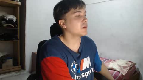 Snapshot of alexriversx chatting on March 7, 5:32 pm Alexander online show from March 7, 5:32 pm