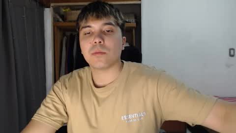 Snapshot of alexriversx chatting on March 11, 4:24 pm Alexander online show from March 11, 4:24 pm